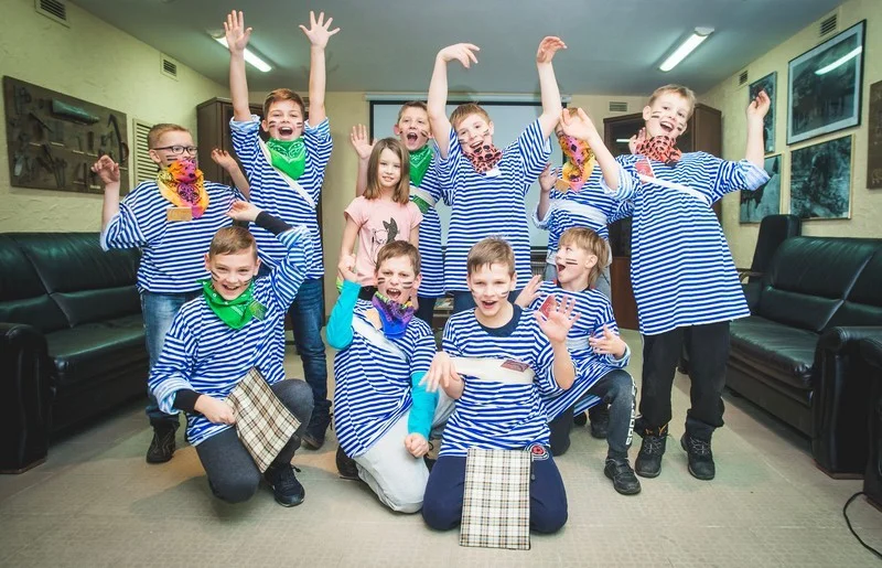 Quest for a teenager in Belgrade.